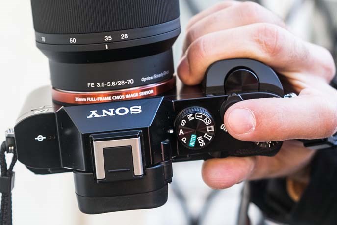 sony_a7_full-frame_06.jpg